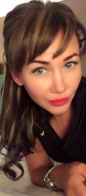 Anna 20y old